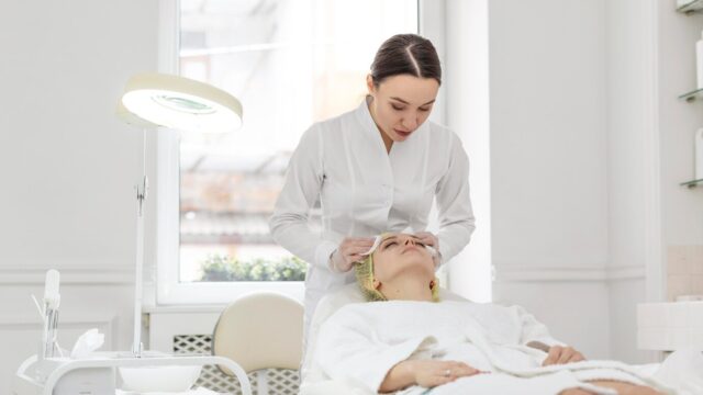 Unlock Your Future in Beauty at ISAS Beauty School Dubai